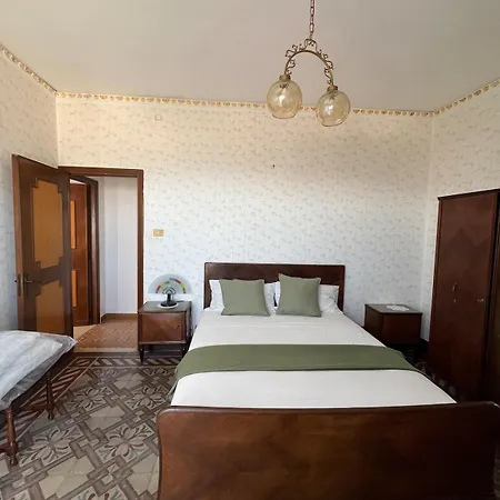 Lägenhet Casa Dali Pianillo