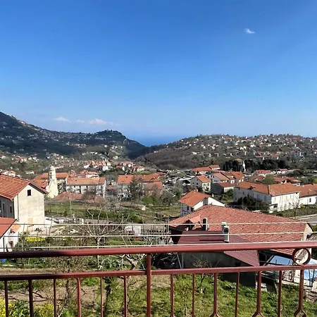 Casa Dali 아파트